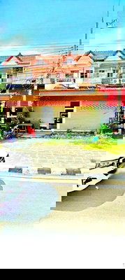 เช่าอาคารพาณิชย์ ม.มหาสารคาม : Makroมหาสารคาม 1.13กม. ตลาดต้นสน 500 ม. เช่าอาคารพาณิชย์ 3 ชั้น 9 นอน 6 น้ำ 2 คูหา 25 ตร.ว. 300 ตร.ม