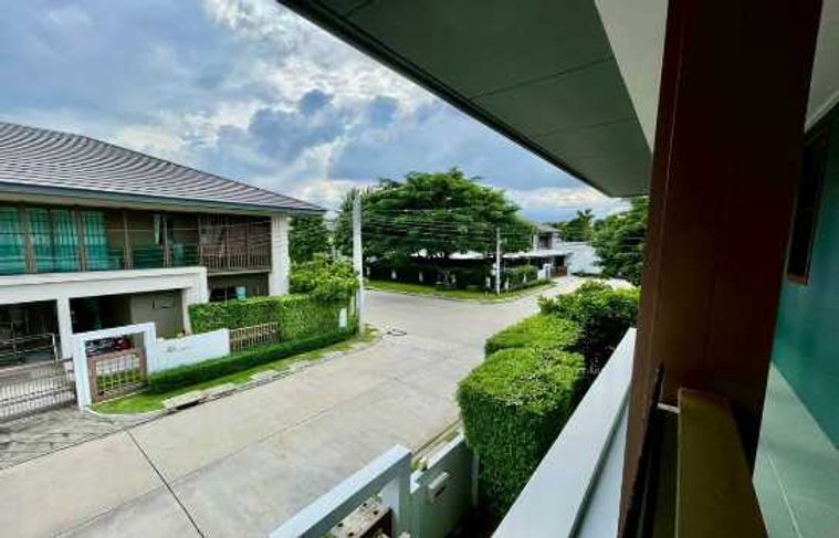 4-bed house for sale, 320 sqm, 74 sq wah, Setthasiri Phahol-watcharaphol