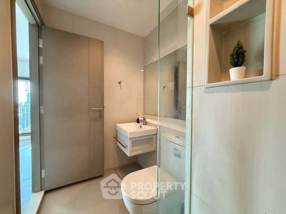 รูป คอนโด สตูดิโอ ที่ ไลฟ์ อโศก - พระราม 9 ใกล้ MRT พระราม 9 (ID 2612140) - รูปที่ 12/16