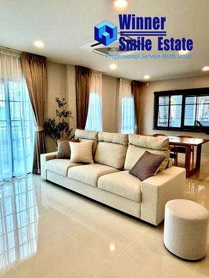 Houses for rent Bang Pu Industrial Estate : Rent Centro Bangna Phase 2 near Mega Bangna fully furnished