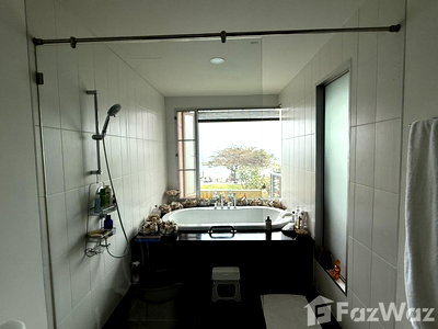 Condos for rent : 3 bedroom condo on the beach 5994966