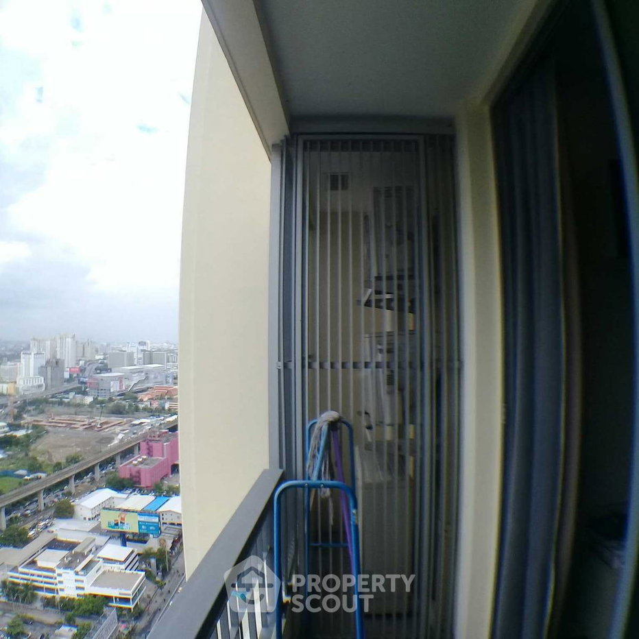 picture 2-BR Condo at Q Asoke near MRT Phetchaburi (ID 566052) - 14/14