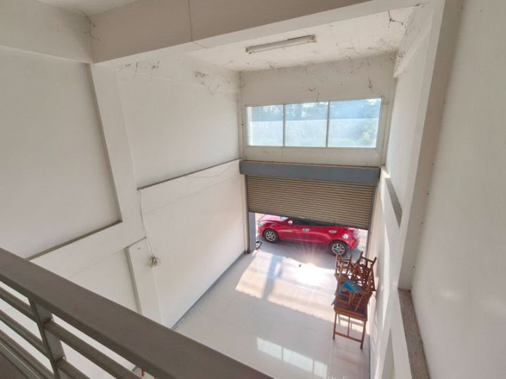 รูป 💥🎉#อาคารพาณิชย์ใกล้ตลาดค้าเจริญ ติดถนนหลัก-เชียงใหม่ดอยสะเก็ด, 6 กม. จากห้างเซ็นเฟสติวัล ทำเลดี ราคาถูกมาก‼💯💥 - รูปที่ 7/17