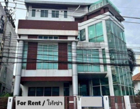 ให้เช่าอาคารขนาดใหญ่ 4 ชั้น ในหมู่บ้าน บางใหญ่ซิตี้ ถนนกาญจนาภิเษก พื้นที่อาคาร 1000 ตารางเมตร มีเฟอร์นิเจอร์สำนักงาน / เหมาะเป็นสำนักงาน
