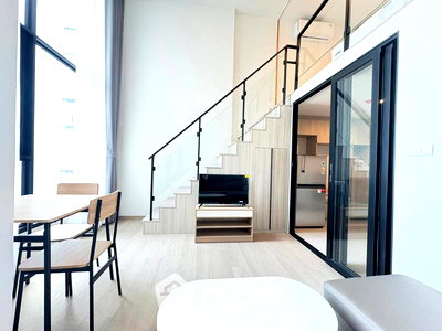 Condos for rent Makro Charan Sanit Wong : 1-BR Condo at Origin Play Bangkhunnon Triple Station near MRT Fai Chai (ID 2709335)