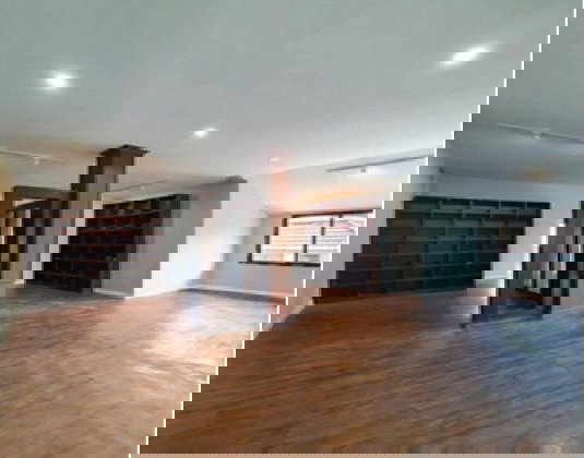 รูป ให้เช่าHome Office 4.5 ชั้น ทาวน์อินทาวน์ ถนนศรีวรา / หลังใหญ่ 122 ตารางวา จอดรถ 7 คัน  เหมาะเป็นสำนักงาน จดบริษัทได้ - รูปที่ 3/12