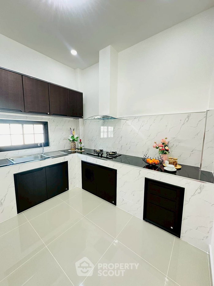 รูป บ้าน 3-ห้องนอน ที่ รัตนากร วิลเลจ 18 ใกล้ เมืองพัทยา (ID 2709935) - รูปที่ 12/15