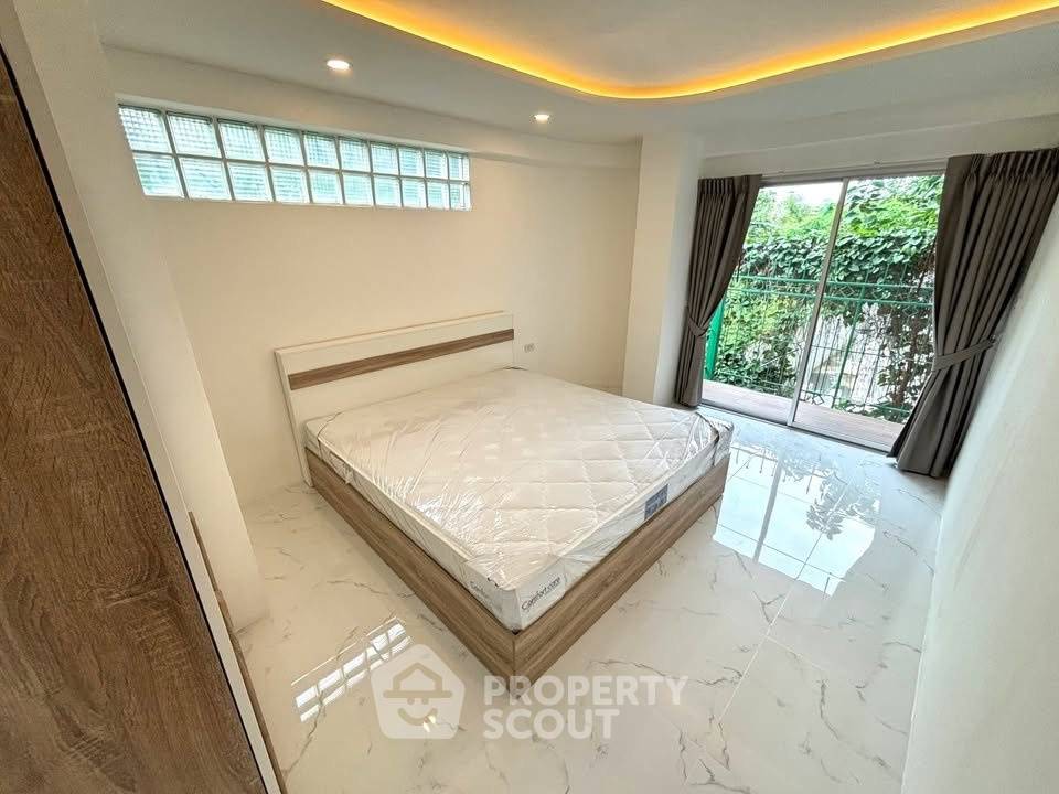 รูป คอนโด 2-ห้องนอน ที่ วอเตอร์ฟอร์ด พาร์ค พระราม 4 ใกล้ BTS พระโขนง (ID 2573246) - รูปที่ 4/7