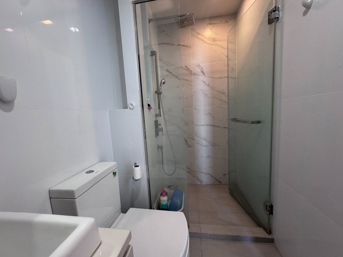 รูป [ขาย] RARE 1BR High Rise ระยะเดิน BTS สายสีเขียว Sukhumvit (พร้อมผู้เช่า) - รูปที่ 8/8