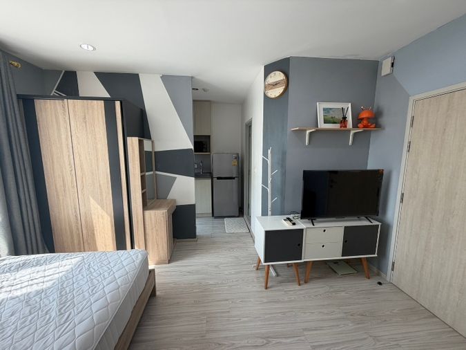 ว่างพร้อมเข้าอยู่✨️ Studio 22 sqm แต่งสวย เฟอร์ครบ เครื่องใช้ไฟฟ้า 📍BTS bangna 150 เมตร 📍 10,000 บาท ต่อเดือน