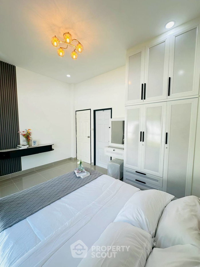 รูป บ้าน 3-ห้องนอน ที่ รัตนากร วิลเลจ 18 ใกล้ เมืองพัทยา (ID 2709935) - รูปที่ 13/15