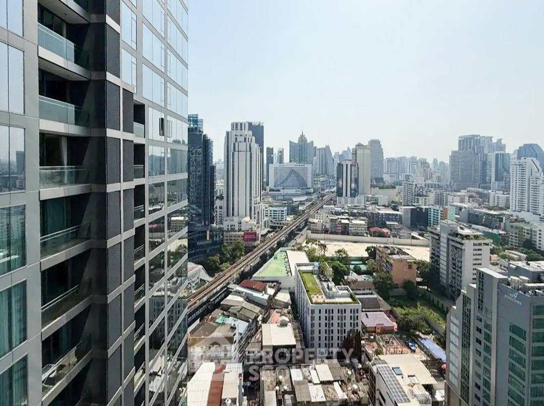 รูป คอนโดมิเนียม 2 ห้องนอน ชั้น 23 พื้นที่ 108 ตร.ม. โครงการ Q1 สุขุมวิท ใกล้ BTS นานา 20 ม. (ID 2708867) - รูปที่ 12/12