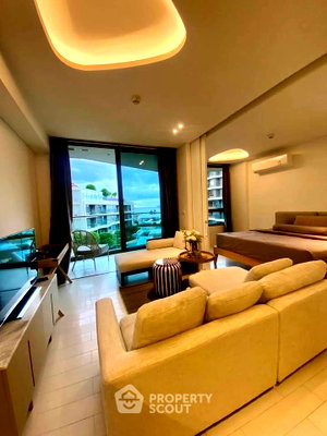 Condos for sale : 1-BR Condo For Sale, Veranda Residence Hua Hin, Khao Takiab (ID 2710044)