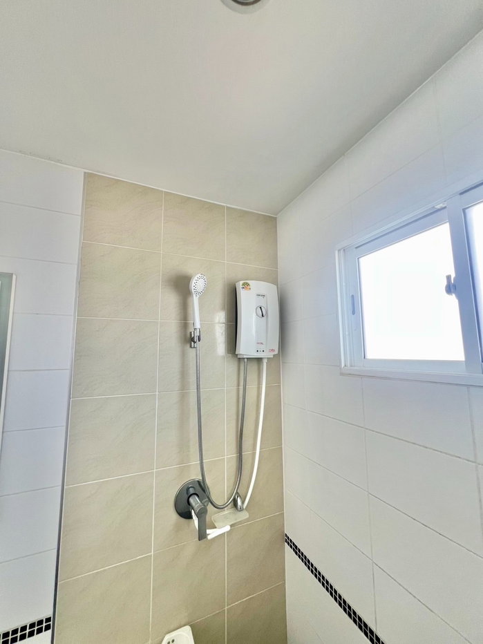 รูป 🏡 บ้านเดี่ยวหลังมุม ภัสสร เกาะแก้ว ที่ดินใหญ่ 82 ตร.ว. ราคา 9 ล้าน - รูปที่ 22/26
