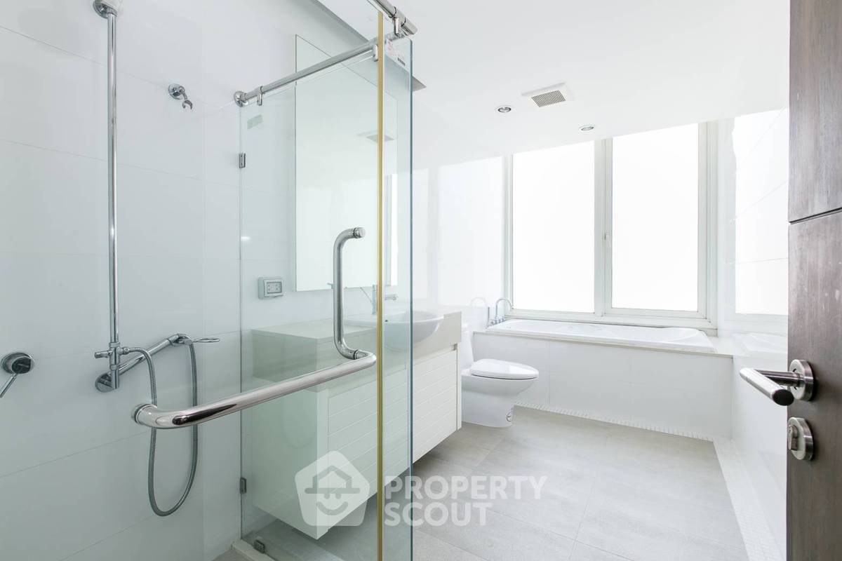 picture 3-BR Condo at Siri Residence Sukhumvit near BTS Phrom Phong (ID 559629) - 17/17