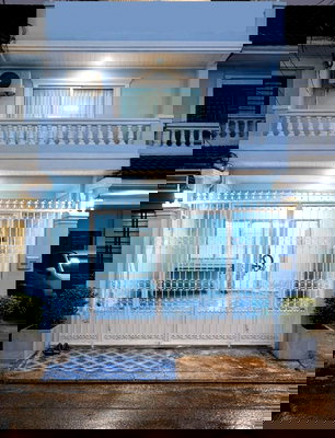 เช่าทาวน์โฮม สำนักงานปศุสัตว์จังหวัดปทุมธานี : BTS แยก คปอ. ทาวน์เฮ้าส์ 2 ชั้น 3 นอน 2 น้ำ 24 ตร.ว.ใกล้สนามบินดอนเมือง ติดดถนนวิภาวดีรังสิต ใกล้แหล่งชุมชน