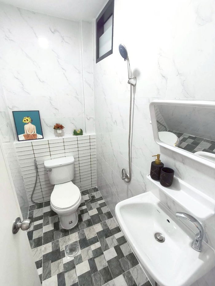 รูป ทาวน์เฮ้าส์2ชั้น รีโนเวทใหม่ สไตล์โมเดิร์น ระเบียงกว้าง หมู่บ้านเพชรไพลิน พระยาสุเรนทร์ 30 บางชัน คลองสามวา เข้าอยู่ได้เลย แต่งครบ ใกล้รถไฟฟ้า - รูปที่ 13/40