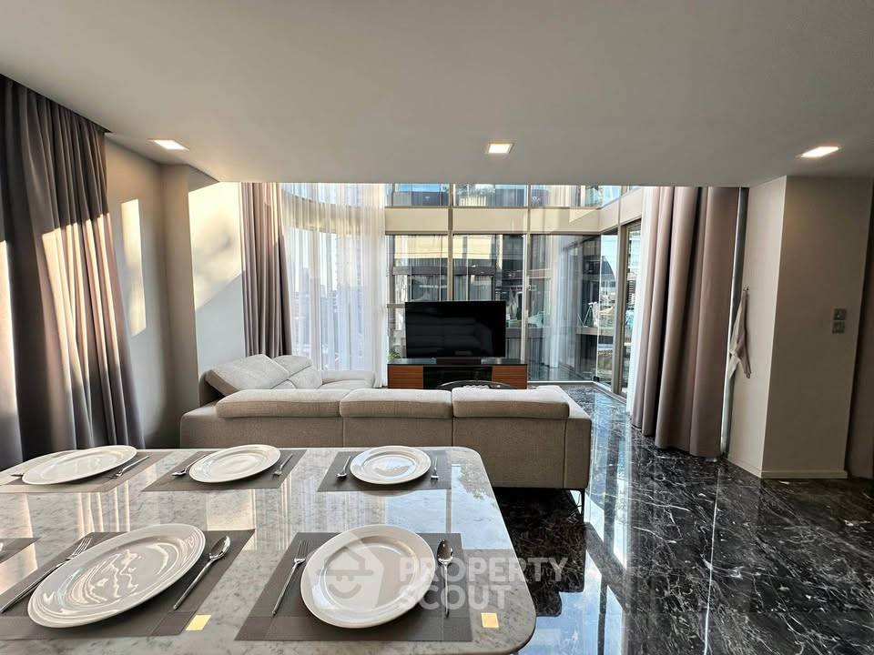 รูป คอนโด 3 ห้องนอน 160 ตร.ม. พร้อมเลี้ยงสัตว์ Ashton Residence 41 ใกล้ BTS พร้อมพงษ์ 200ม. (ID 2701696) - รูปที่ 4/12