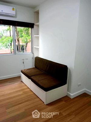 Condos for sale : 1-BR Condo at My Condo Pinklao near MRT Bang Yi Khan (ID 803963)