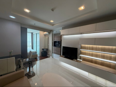 [ให้เช่า] คอนโด เดอะ เมโทรโพลิส สำโรง อินเตอร์เชนจ์ (The Metropolis Samrong Interchange)