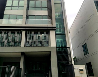 เช่าสำนักงาน สถานีรถไฟฟ้าดอนเมือง : ให้เช่าHome Office 4 ชั้น โครงการ เจ ดับบลิว เออร์เบิน JW Urban สระประภา ดอนเมือง / มีลิฟท์โดยสาร / เหมาะเป็นสำนักงาน จดบริษัทได้