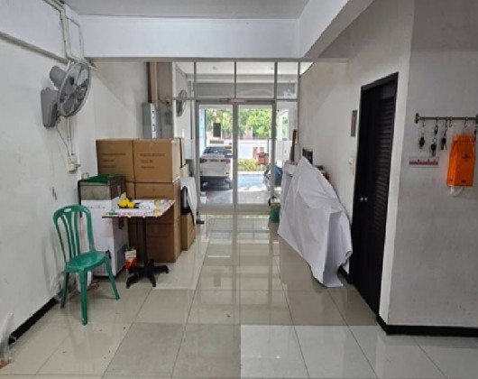 รูป ให้เช่าโฮมออฟฟิศ 3 ชั้น / พื้นที่ใช้สอยกว่า 480 ตารางเมตร บางนา ตราด 21 / ใกล้ Central บางนา /เป็น Office จดบริษัทได้ - รูปที่ 5/13