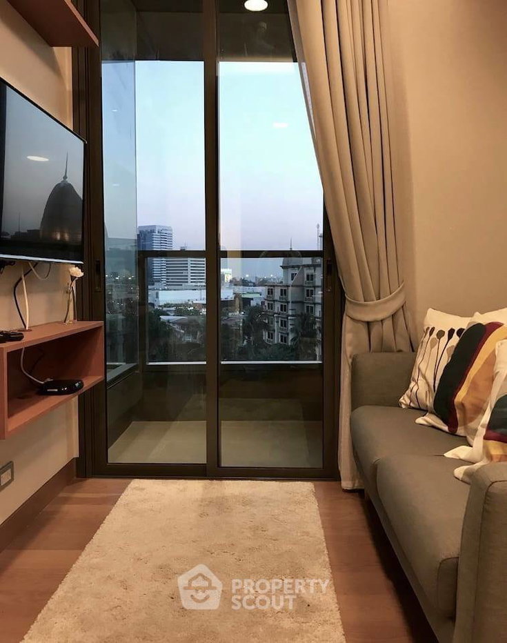 รูป คอนโด 1 ห้องนอน เดอะ ลุมพินี 24 ชั้น 6 ใกล้ BTS พร้อมพงษ์ (ID 391159) - รูปที่ 1/7
