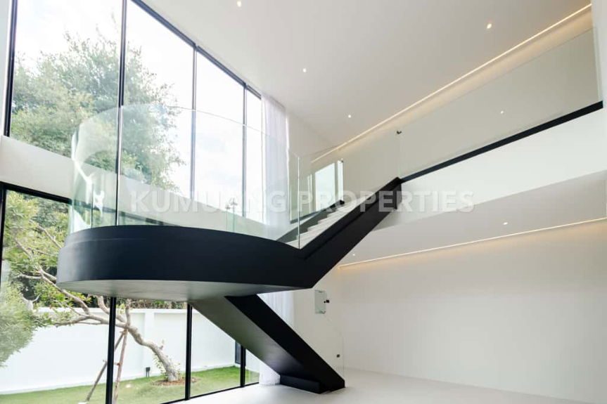 รูป บ้านพร้อมสระว่ายน้ำสไตล์โมเดิร์น - รูปที่ 34/73