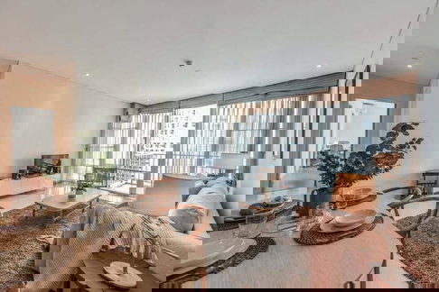 เช่าด่วน ! เลี้ยงสัตว์ได้ ! Fullerton Sukhumvit, 2 นอน, 2 น้ำ, วิวเมือง, ชั้นสูง 16+, ทำเลดี, ห้องทิศเหนือ !!🔥Code C20230700153 แต่งครบ