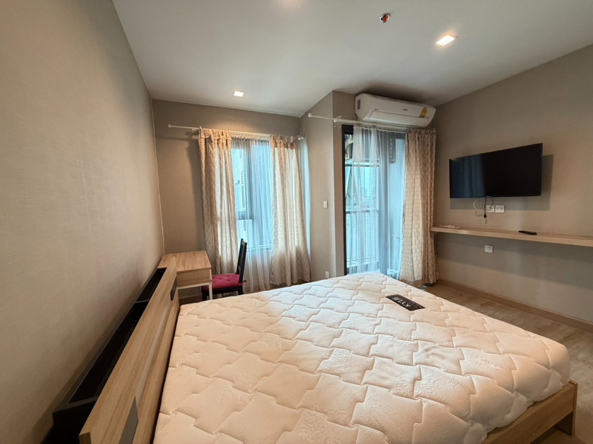 รูป Best Price 🔥 ให้เช่า Life One Wireless ห้องสวยมาก ชั้นสูง วิวเมือง เฟอร์ครบ พร้อมเข้าอยู่ | Code DS2206 Line : @Dstay - รูปที่ 3/9