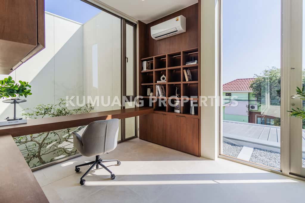 รูป บ้านพักอาศัยหรูระดับ Ultra Luxury ใจกลางย่านสุเทพ เชียงใหม่ - รูปที่ 77/90