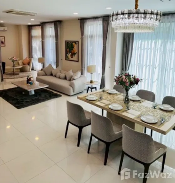 picture 2 Storeys 4 Bedrooms 5 Bathrooms 6090560 - 3/31