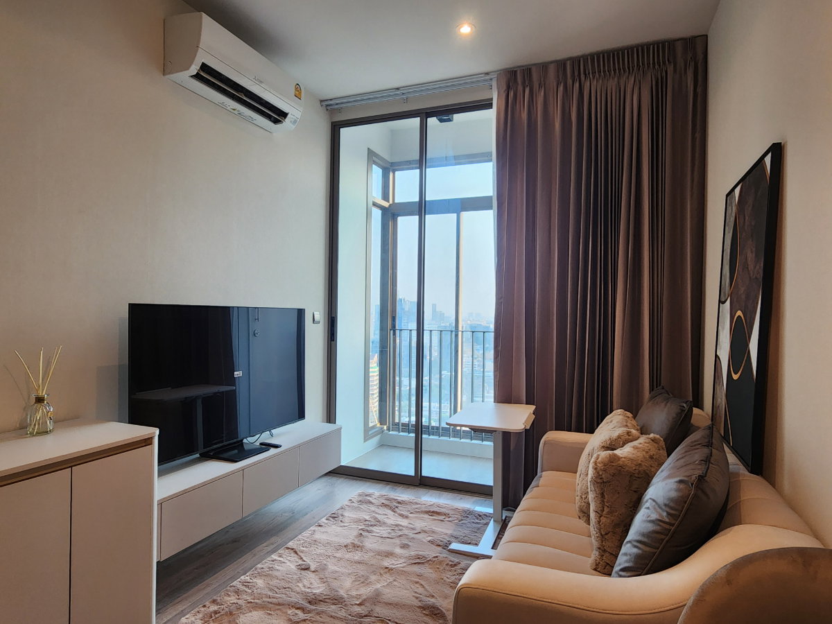 รูป [ปล่อยเช่า] ริธึ่ม เอกมัย เอสเตท (Rhythm Ekkamai Estate) 1 ห้องนอนหายากชั้นสูง ไม่โดนบล็อควิวตรง - รูปที่ 2/7