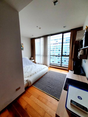 Condos for sale : For sale: Hyde Sukhumvit 13, beautiful room, fully decorated, very good price, high floor, city view. | Code DS2396 Line: @Dstay