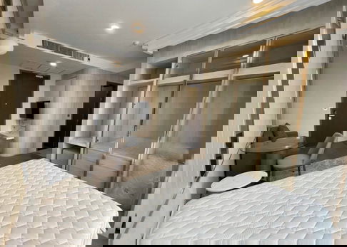 Ashton Chula - Silom