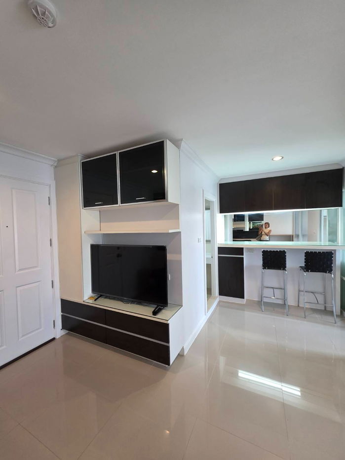 รูป ให้เช่าคอนโด Lumpini Place Rama 9 Ratchada (ลุมพินี เพลส พระราม 9 รัชดา) For Rent⭐️ พร้อมเข้าอยู่ - รูปที่ 3/11