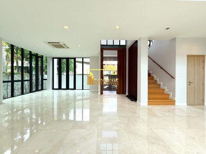 ขายบ้านเดี่ยว 5 ห้องนอน 620 ตร.ม. 103 ตร.ว. ดิ เอวา เรสซิเดนซ์ สุขุมวิท