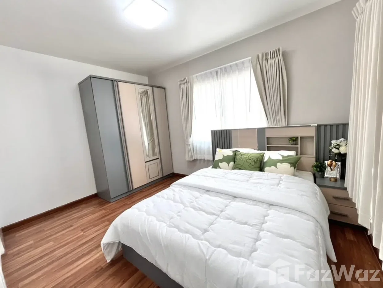 picture 3BR Two-Storey Detached House – Soi Chaiyapruek 2 6090236 - 9/19