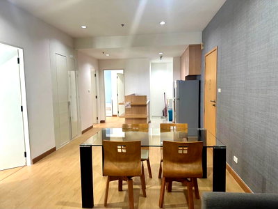 Condos for rent : 🔥Rare Item 🔥3B2B 105sqm. Villa Rachathewi Just 60K/Month Call Ms.Angel(Aumi) 0658209572