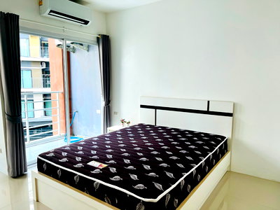 Condos for sale : Condo for Sale, Full Furnished Room near Eastern Seaboard, Siam Eastern, Amata City, Hemraj Eastern 