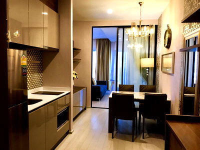 คอนโดให้เช่า : For Rent Condo Noble Ploenchit 1 Bedroom (S03-2137)
