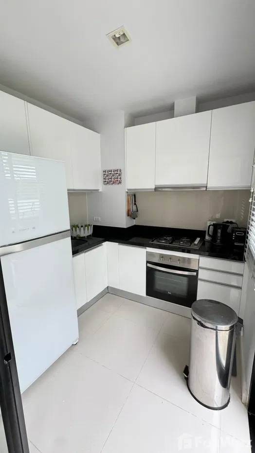 picture laguna park 1882820 - 10/19