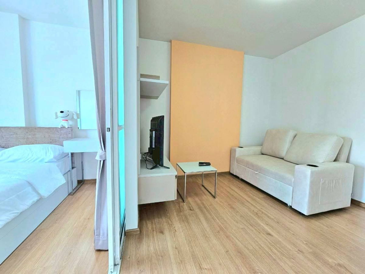 picture D Condo Ramkhamhaeng 9 | 30 sqm | 10,000 THB/Month - 2/7
