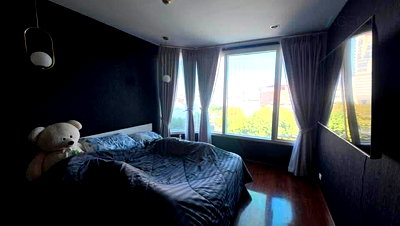 Condos for sale Assumption Convent Silom School : For Sell Condo WATERMARK CHAOPHRAYA Building B, Floor 7,3 bed room, Room size 145 sqm