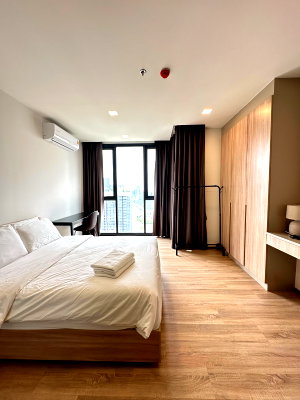 Condos for rent :  For Rent XT Phayathai Near BTS