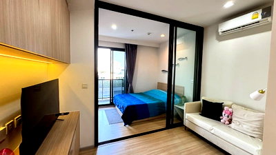 Condos for rent : 🌟 M JATUJAK 
Size 28 SQ.M Type 1 Bedroom 1 Bathroom On the 8th Floor 
Rental.18,000 THB