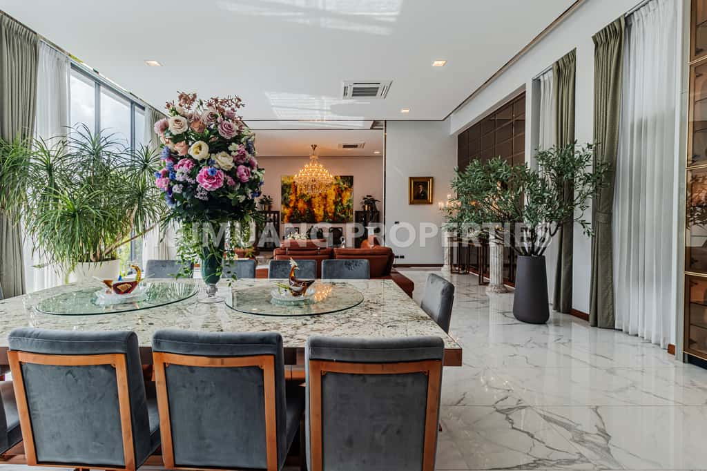 รูป บ้านหรูสไตล์โมเดิร์น พร้อมวิวภูเขาและทุ่งนา เนื้อที่กว่า 2 ไร่ ใกล้สถานที่ท่องเที่ยวชื่อดังแม่ริม - รูปที่ 33/47