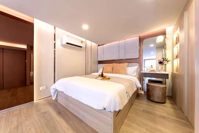 ขายคอนโด : ขายดาวน์ Origin Place Phetkasem ติด MRT ภาษีเจริญ 0 เมตร มี 2 ห้อง ชั้น 5 และชั้น 22 เจ้าของขายเอง (รับเอเจ้น)