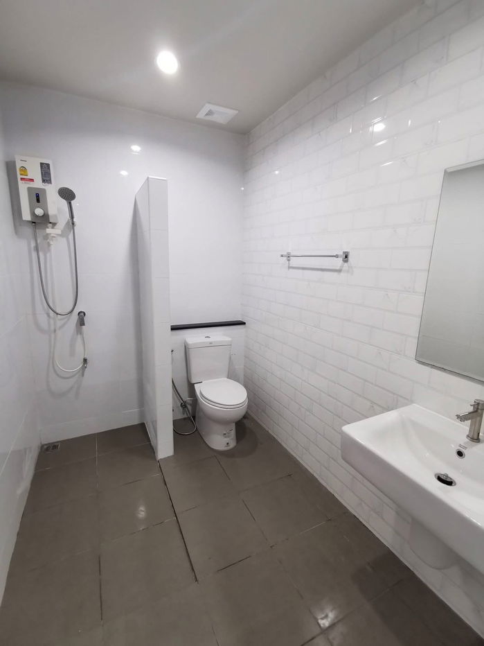 รูป 🏡 ทาวน์โฮม 3 ชั้น ให้เช่า The Trop Urban Motorway–Lat Krabang 4 ห้องนอน 3 ห้องน้ำ เฟอร์ครบ พร้อมอยู่ ทำเลลาดกระบัง ใกล้มอเตอร์เวย์ - รูปที่ 14/16