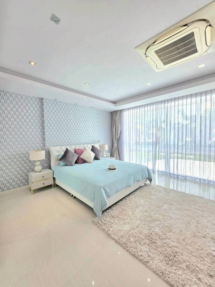 รูป พูลวิลล่าหรู ห่างหาดจอมเทียนเพียง 1.5 กิโล เหมาะกับอยู่อาศัยและลงทุน - รูปที่ 9/20